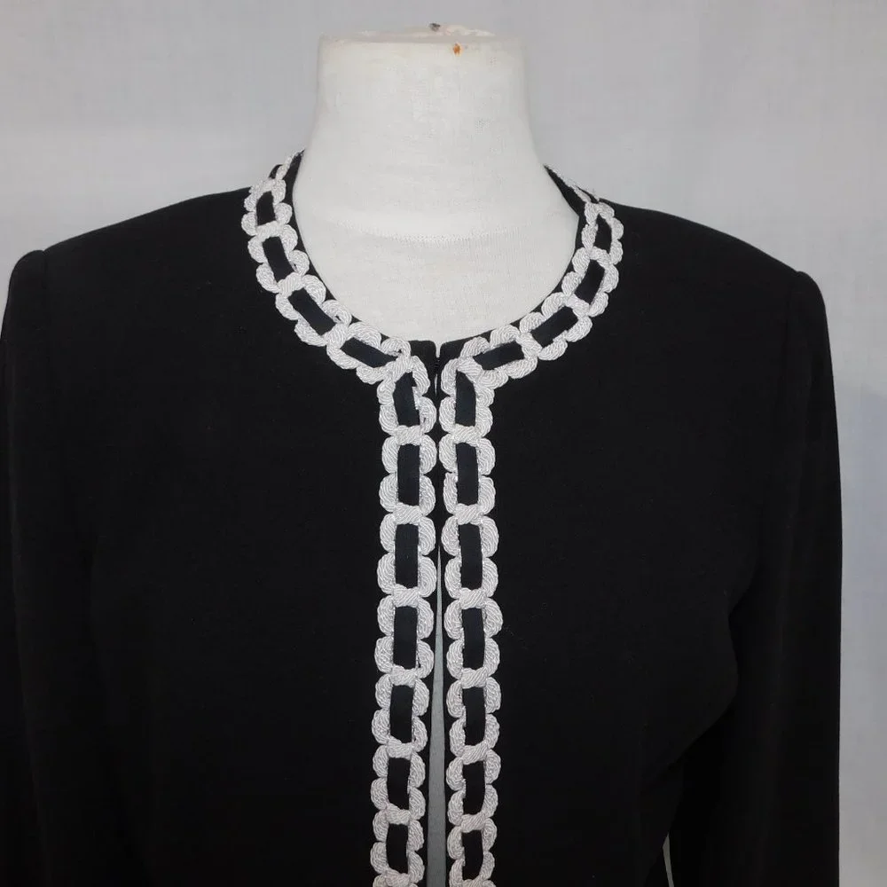 Bob Mackie Studio Womens 10 Black Open Lined Blazer with White braided Trim - Picture 2 of 9